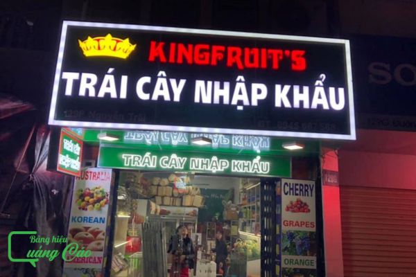 Mẫu biển hiệu tr&aacute;i c&acirc;y nhập khẩu King Fruits