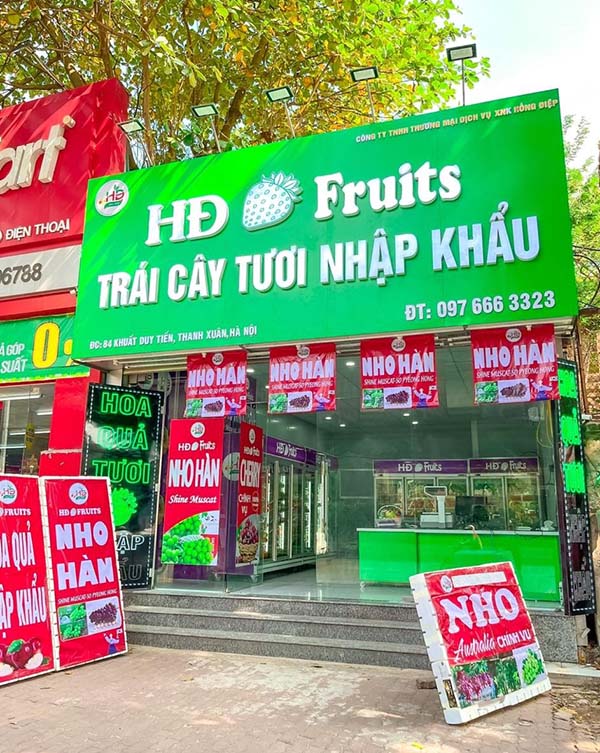 Mẫu biển quảng c&aacute;o tr&aacute;i c&acirc;y tươi nhập khẩu HĐ Fruits