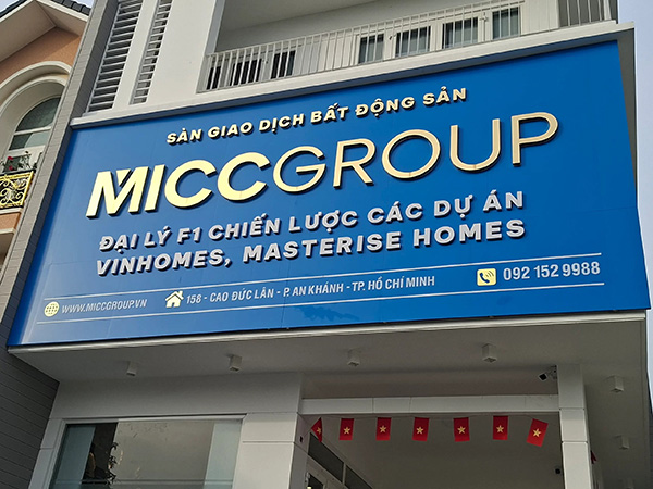 Mẫu biển quảng c&aacute;o bất động sản MICCGROUP