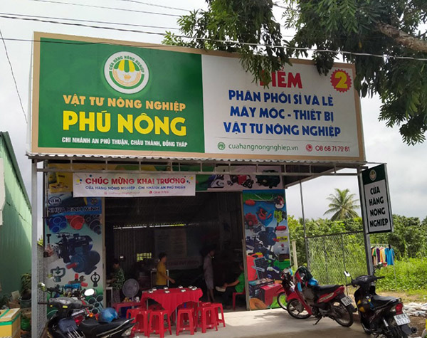Mẫu bảng hiệu vật tư n&ocirc;ng nghiệp Ph&uacute; N&ocirc;ng