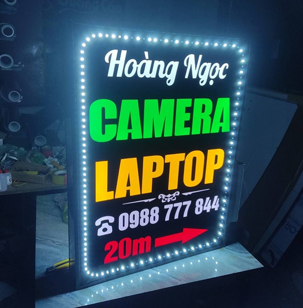 Mẫu bảng hiệu cửa h&agrave;ng m&aacute;y t&iacute;nh camera đ&egrave;n LED