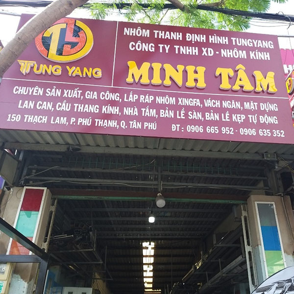 Mẫu bảng hiệu nh&ocirc;m k&iacute;nh XingFa Minh T&acirc;m