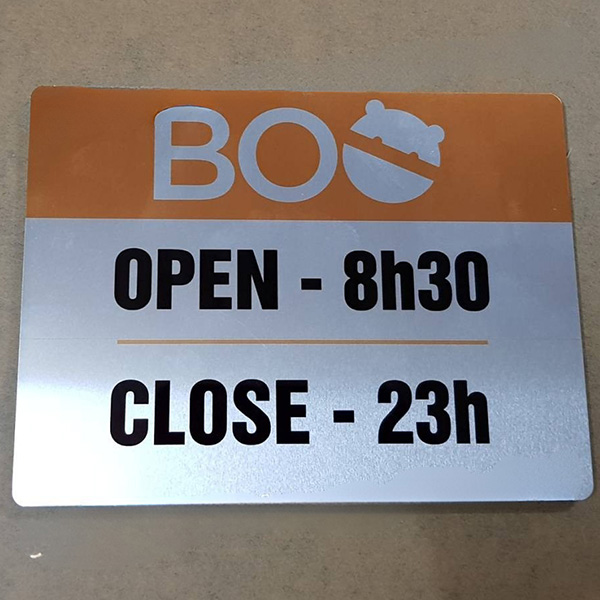 Mẫu bảng giờ mở cửa đẹp