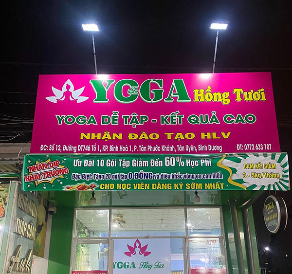Mẫu biển quảng c&aacute;o yoga Hồng Tươi