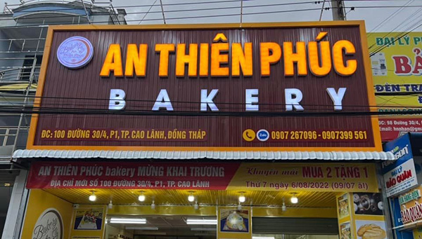 Mẫu biển quảng c&aacute;o b&aacute;nh sinh nhật An Thi&ecirc;n Ph&uacute;c