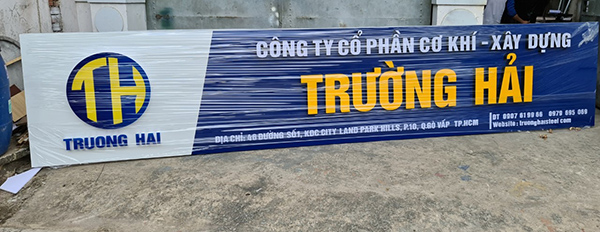 L&agrave;m bảng hiệu cơ kh&iacute; trọn g&oacute;i gi&aacute; rẻ tại TPHCM