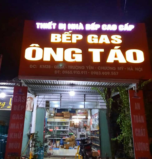 Mẫu bảng hiệu thiết bị nh&agrave; bếp &Ocirc;ng T&aacute;o