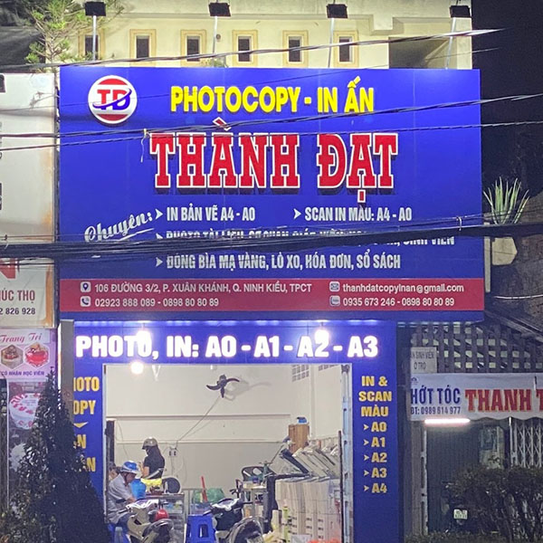 Mẫu biển quảng c&aacute;o in ấn Th&agrave;nh Đạt