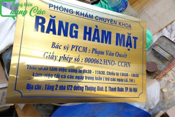 Bảng hiệu phòng mạch inox Răng Hàm Mặt