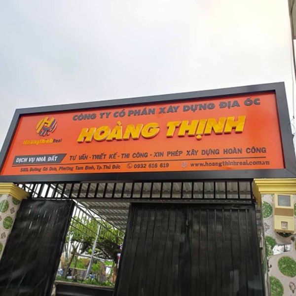 Mẫu bảng hiệu c&ocirc;ng ty x&acirc;y dựng địa ốc Ho&agrave;ng Thịnh