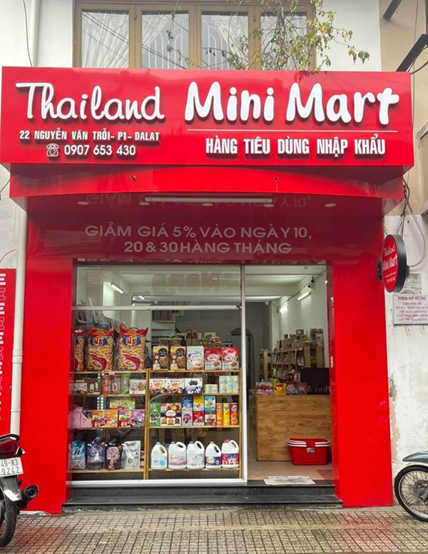 Mẫu bảng hiệu cửa h&agrave;ng tiện lợi Mini Mart h&agrave;ng nhập khẩu