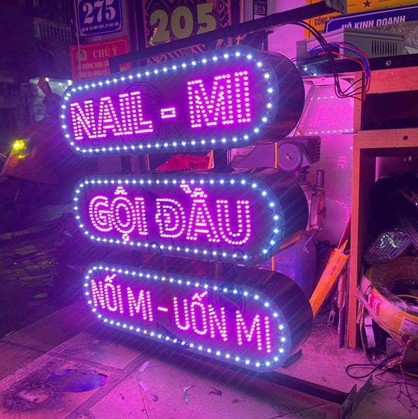 Mẫu biển vẫy LED tiệm nail - mi