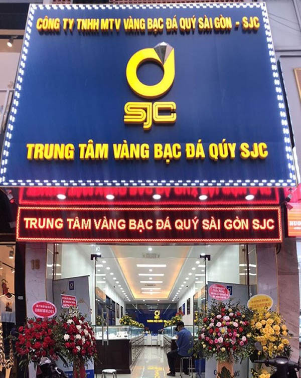 Mẫu thiết kế m&agrave;u sắc bảng hiệu tiệm trang sức