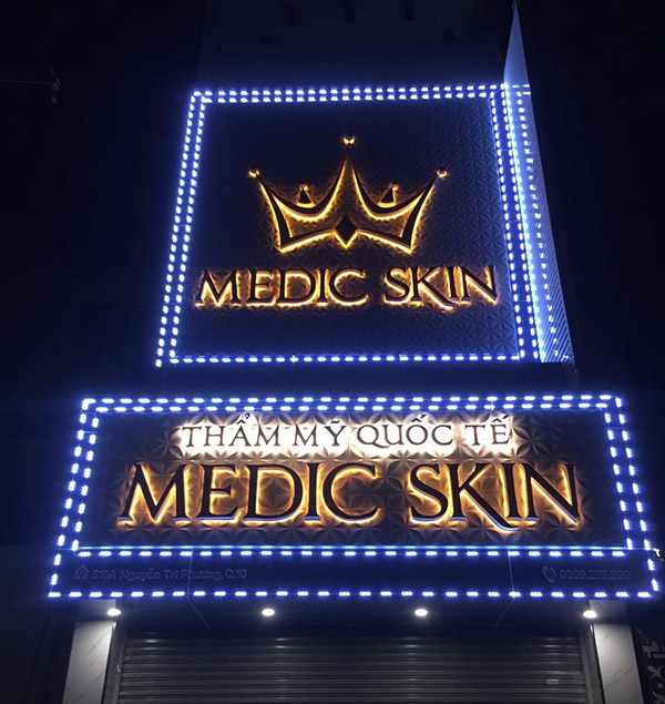 Bảng hiệu đ&egrave;n LED