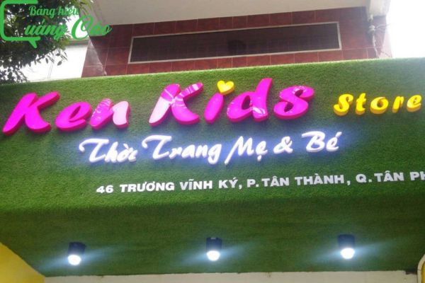 Bảng hiệu cỏ nhân tạo led Ken Kids Store