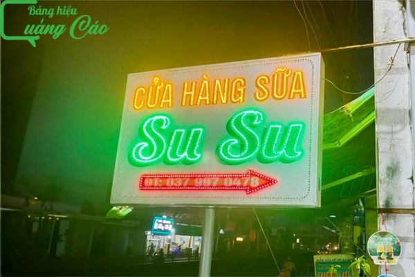 Bảng hiệu cửa hàng sữa hộp đèn Su Su