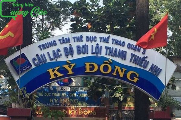 Bảng hiệu hồ bơi mica Kỳ Đồng