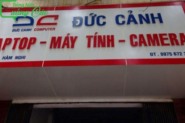 Bảng hiệu máy tính Đức Cảnh