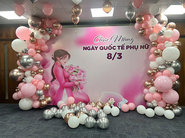 Mẫu backdrop ch&uacute;c mừng ng&agrave;y Quốc tế Phụ Nữ đẹp