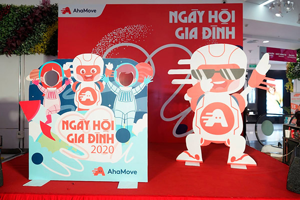 Mẫu backdrop ng&agrave;y hội gia đ&igrave;nh đẹp