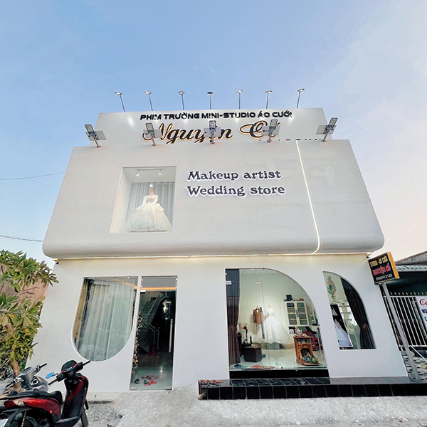 Mẫu bảng hiệu studio &aacute;o cưới đẹp