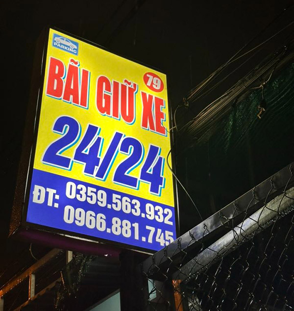 Mẫu bảng hiệu giữ xe hộp đ&egrave;n LED