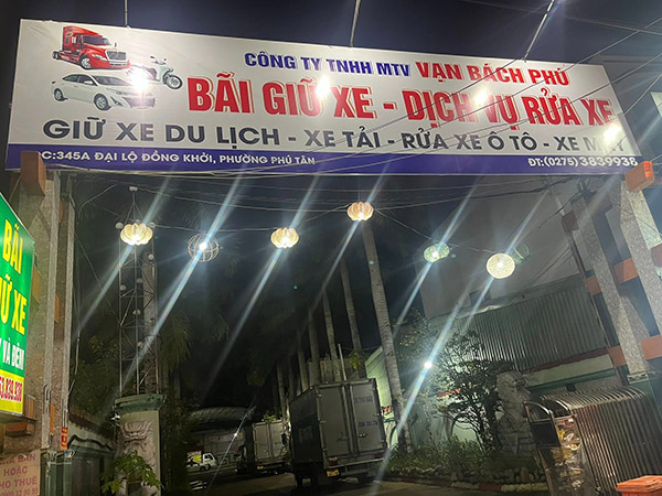 L&agrave;m bảng hiệu giữ xe gi&aacute; rẻ