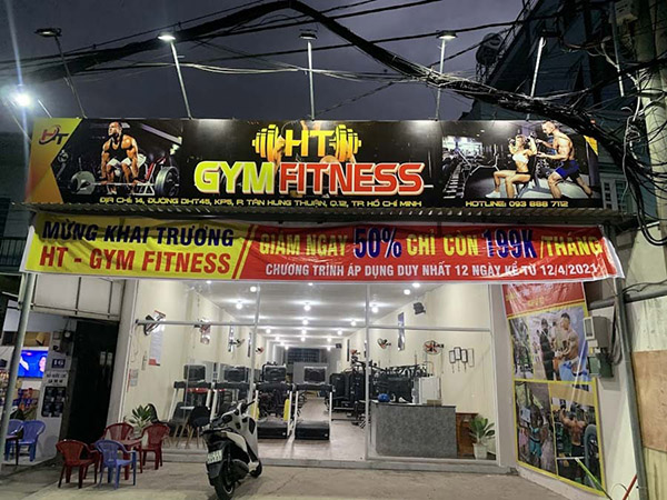 Mẫu biển quảng c&aacute;o ph&ograve;ng gym Fitness