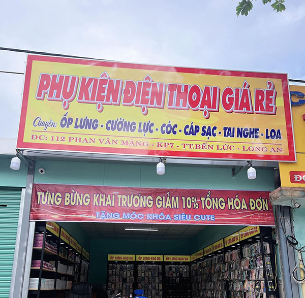 Mẫu bảng hiệu phụ kiện điện thoại chất liệu Hiflex