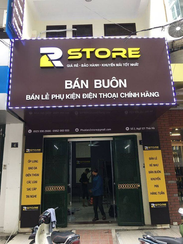 Mẫu bảng hiệu phụ kiện điện thoại 2 Store