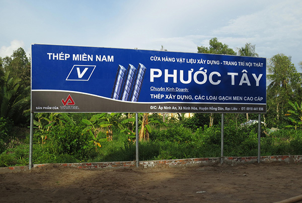 Mẫu biển quảng c&aacute;o cửa h&agrave;ng vật liệu x&acirc;y dựng Phước T&acirc;y