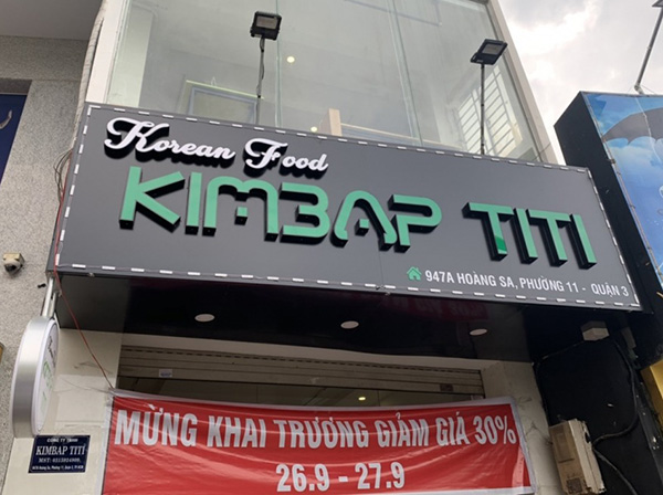 L&agrave;m bảng hiệu đường Ho&agrave;ng Sa quận 3