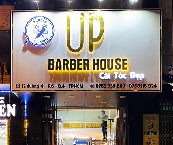 Thi c&ocirc;ng mặt dựng Alu chữ nổi Inox tại quận 4