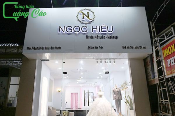 Bảng hiệu áo cưới Ngọc Hiếu
