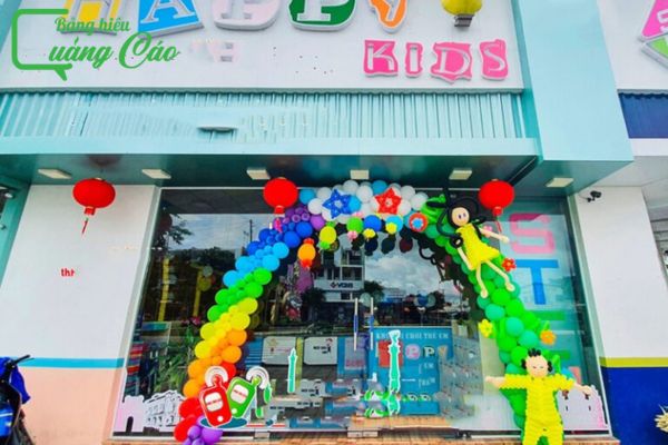 Bảng hiệu đồ chơi trẻ em Kids