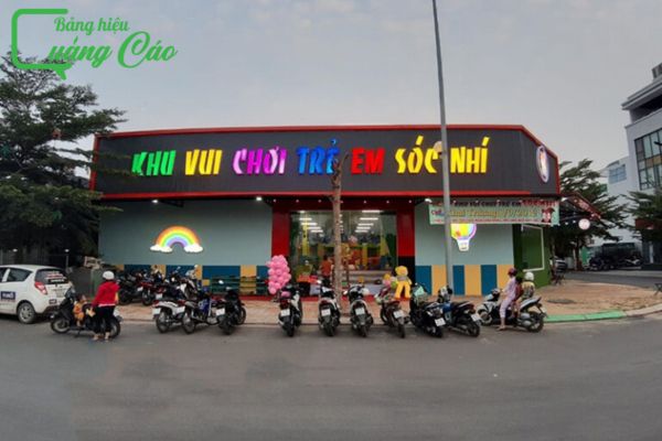 Bảng hiệu đồ chơi trẻ em Sóc Nhí