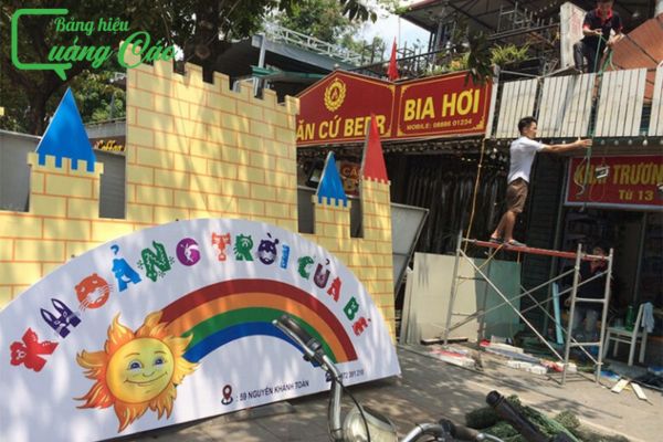 Bảng hiệu đồ chơi trẻ em Khoảng Trời Của Bé