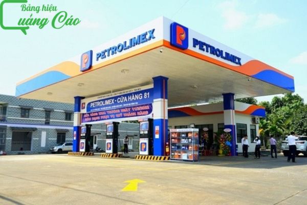 Bảng hiệu Petrolimex cửa hàng 81
