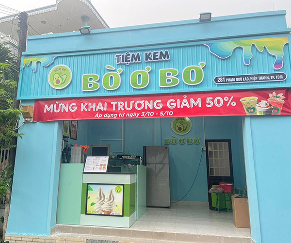Mẫu bảng hiệu tiệm kem bằng T&ocirc;n s&oacute;ng sơn tĩnh điện