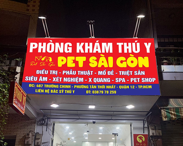 Mẫu bảng hiệu ph&ograve;ng kh&aacute;m th&uacute; y bằng bạt 3M xuy&ecirc;n s&aacute;ng