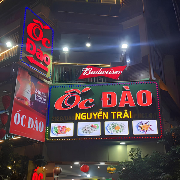 Mẫu bảng hiệu qu&aacute;n ốc Đ&agrave;o