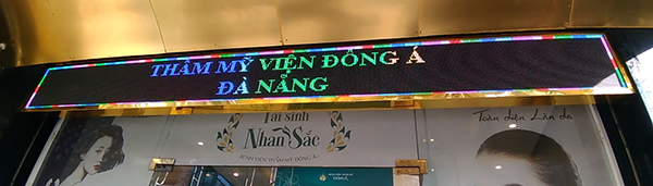 Thi c&ocirc;ng hộp đ&egrave;n quảng c&aacute;o LED chạy chữ cho thẩm mỹ viện
