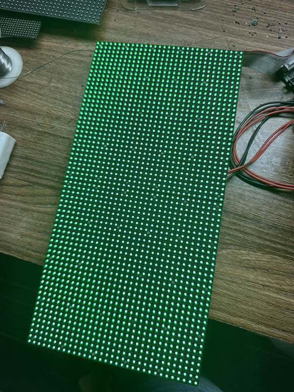 Mẫu hộp đ&egrave;n LED chạy chữ đơn sắc m&agrave;u xanh l&aacute;