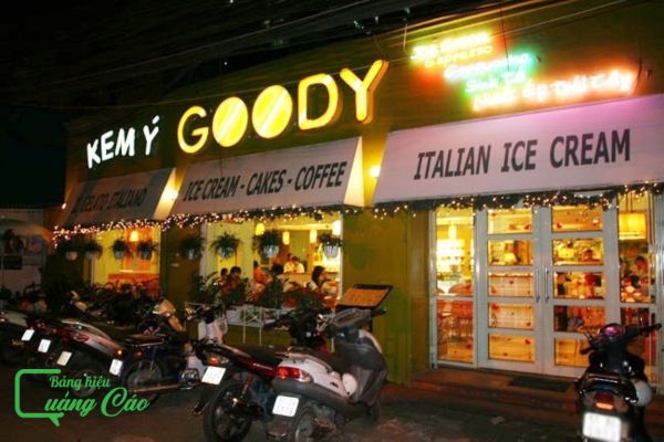 Bảng hiệu kem tươi Goody