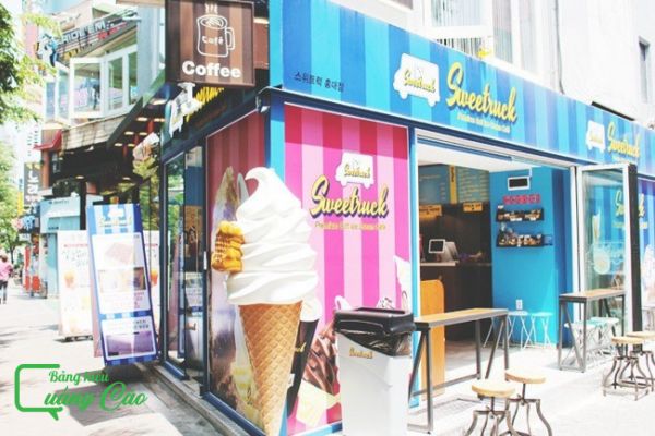 Bảng hiệu kem tươi Sweetruck