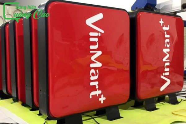 Biển vẫy vuông hút nổi VinMart