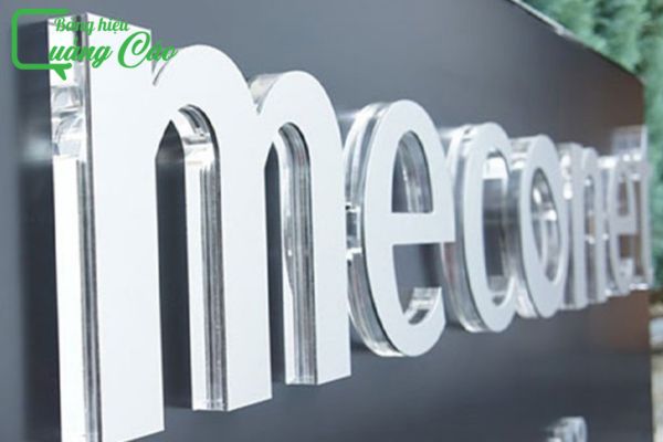 Chữ nổi inox trắng bạc bắt mắt