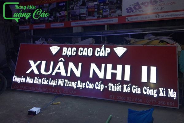 Chữ nổi mica cửa hàng bạc Xuân Nhi