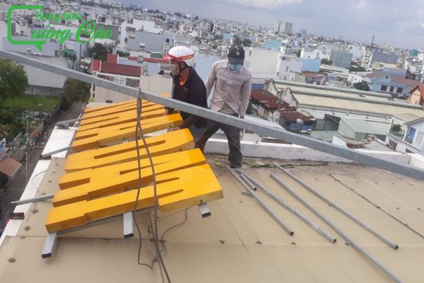 Thay đổi thông tin bàng hiệu Công ty Nhà Đất uy tín
