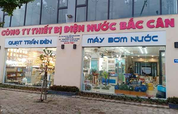 Mẫu bảng hiệu cửa h&agrave;ng điện nước Bắc C&acirc;n